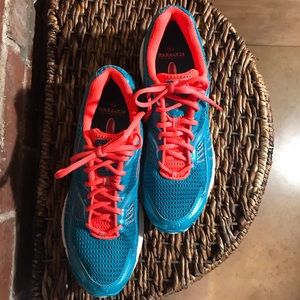 Brooks Launch Running Shoes Women’s Sz 10.5 M